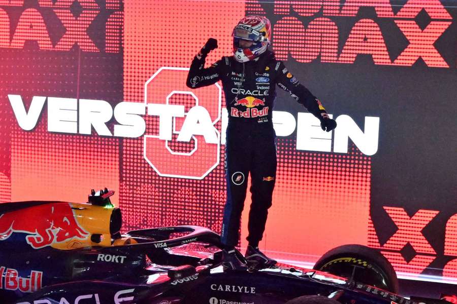 Max Verstappen à Singapour. Max Verstappen à Singapour.