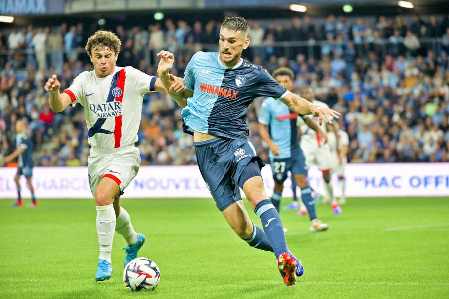 João Neves em ação diante do Le Havre