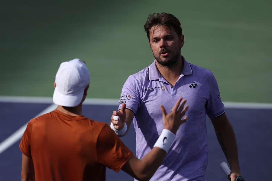 Stan Wawrinka og Holger Rune siger tak for kampen i Indian Wells