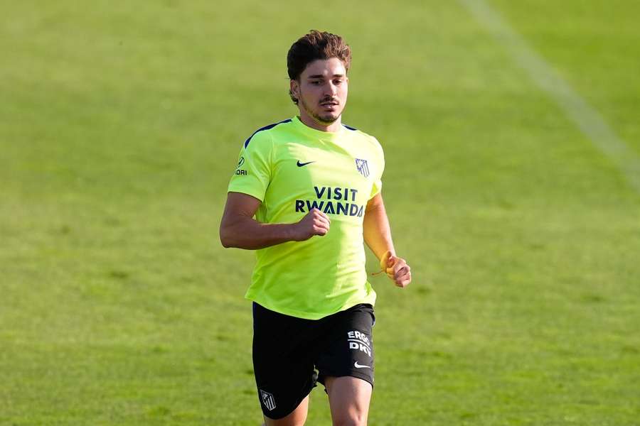 Julian Alvarez Julian Alvarez