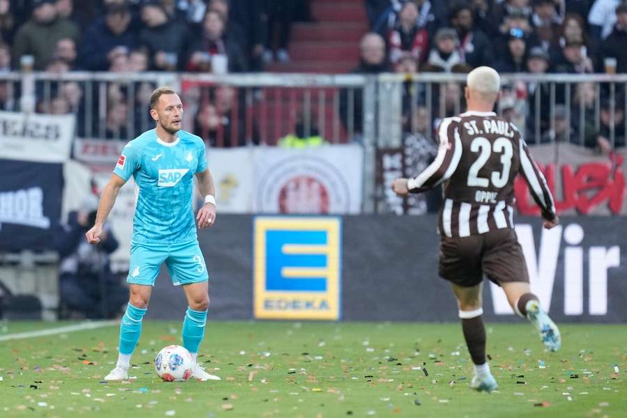 Vladimír Coufal si připsal v Bundeslize další asistenci.