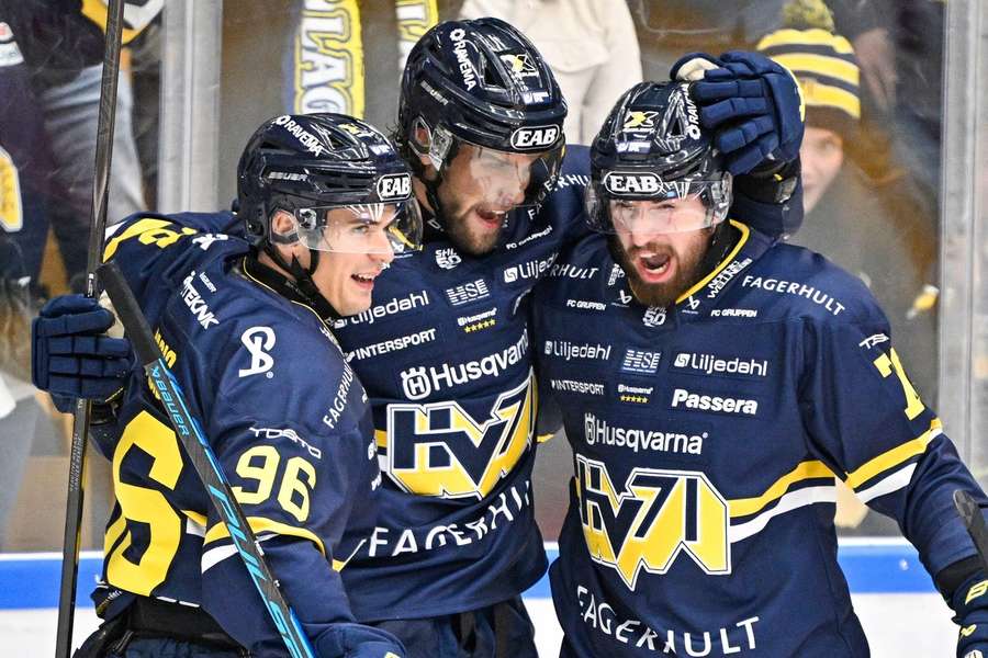 HV 71's winless run came to an end against Skelleftea