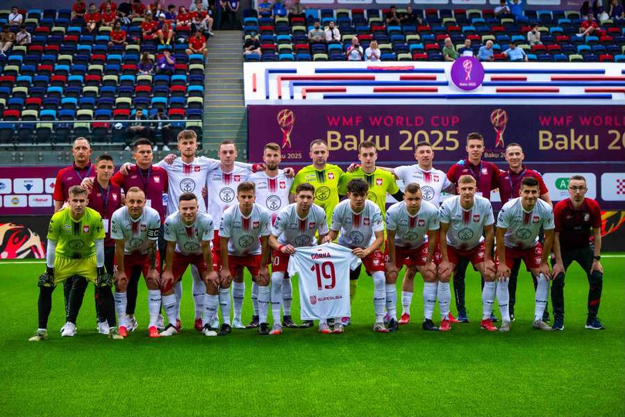 Biało-czerwoni jadą po marzenia. Reprezentacja Polski wystąpi na Mistrzostwach Europy w Minifutbolu Biało-czerwoni jadą po marzenia. Reprezentacja Polski wystąpi na Mistrzostwach Europy w Minifutbolu