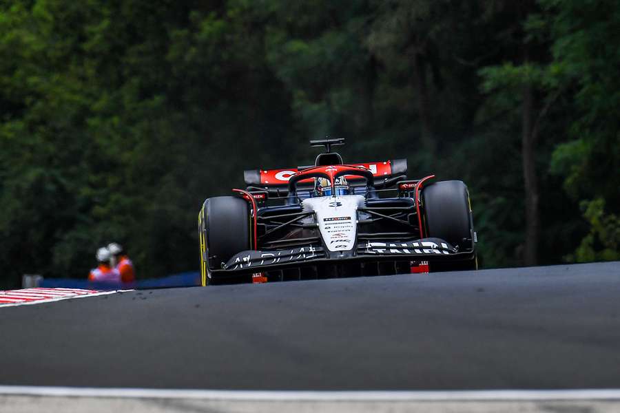 Daniel Ricciardo in seinem AlphaTauri auf dem Hungaroring