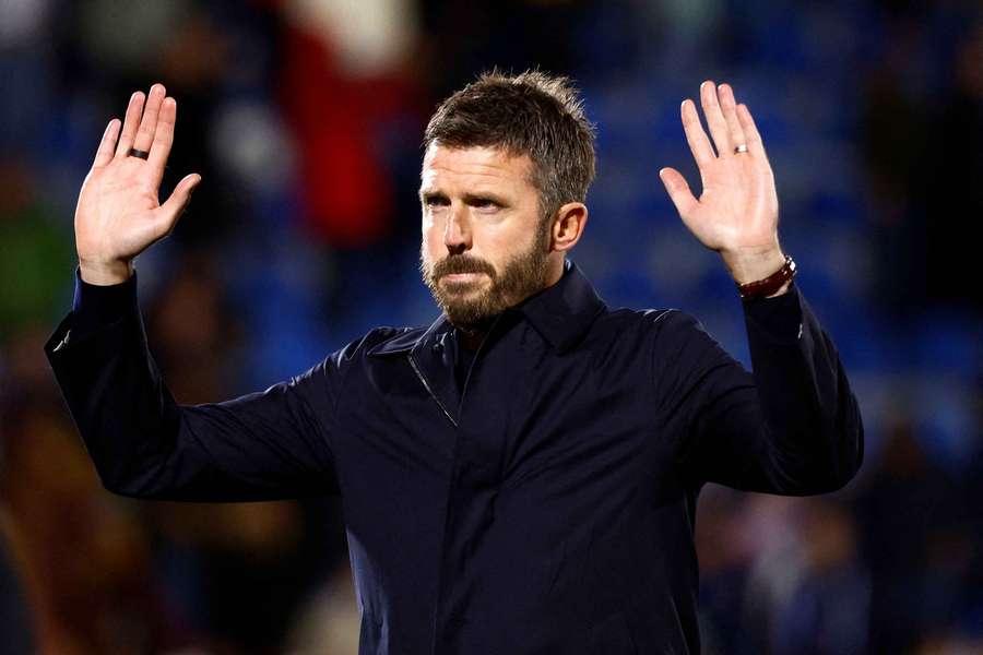 Michael Carrick apologises to Manchester United fans after heavy Como defeat Michael Carrick apologises to Manchester United fans after heavy Como defeat
