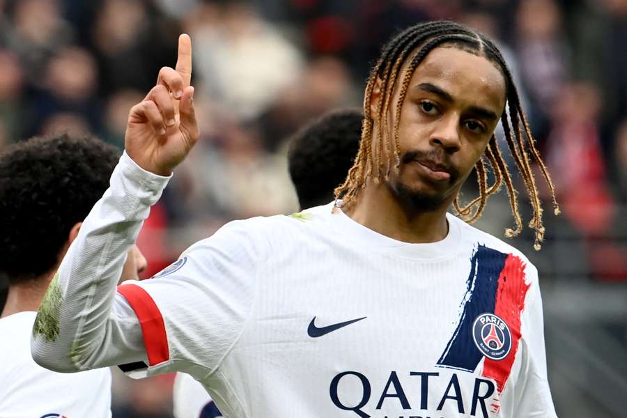 Barcola fez um dos gols do PSG na goleada
