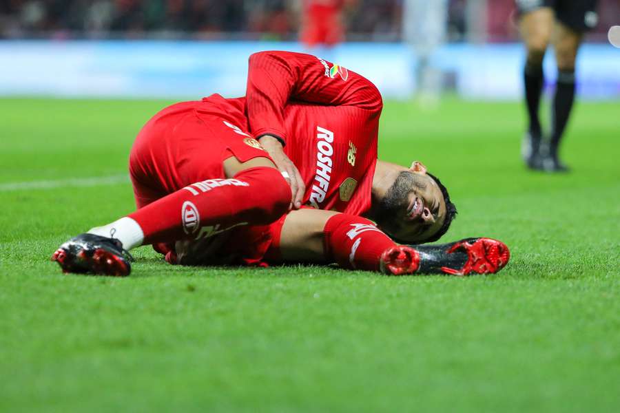 Alexis Vega, lesionado Alexis Vega, lesionado