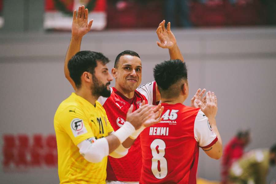 SC Braga suou para vencer Elétrico