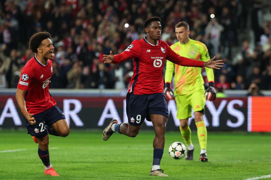 Jonathan David marcó el único gol del partido