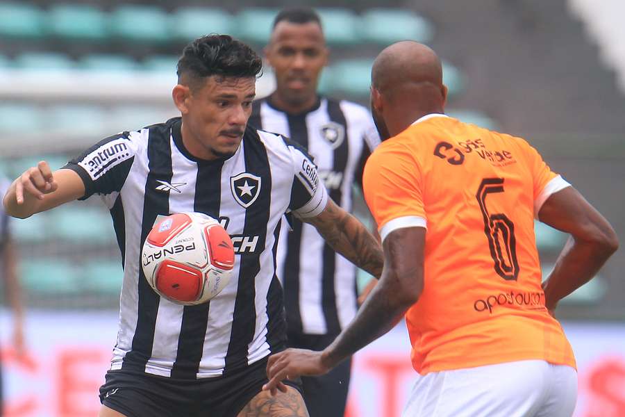 Botafogo registou o seu segundo empate seguido no Carioca