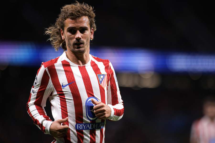 PŘESTUPY ONLINE: Griezmanna lákají do MLS, Freiburg si pojistil gólmana Müllera PŘESTUPY ONLINE: Griezmanna lákají do MLS, Freiburg si pojistil gólmana Müllera