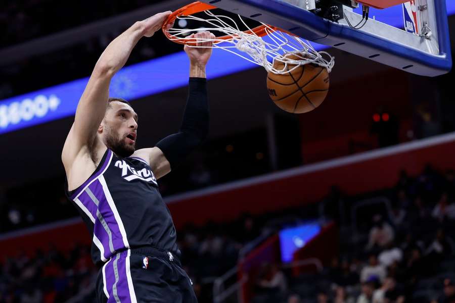 Zach LaVine se blýskl 43 body.