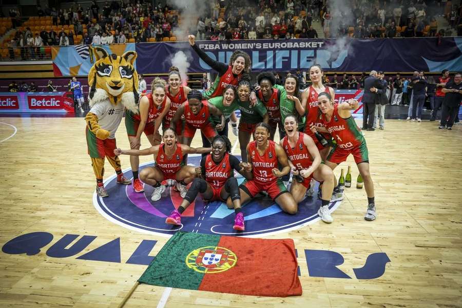 Seleção Nacional Feminina alcançou, pela primeira vez, qualificação para o  Europeu
