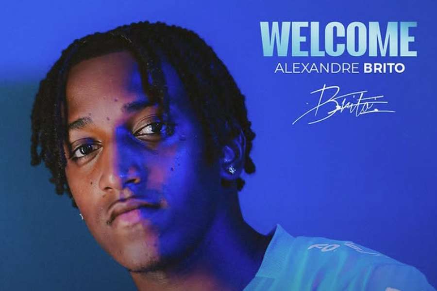 Alexandre Brito oficializado no Pafos