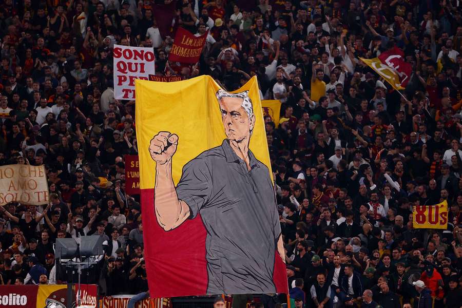 Mourinho foi homenageado em Roma Mourinho foi homenageado em Roma