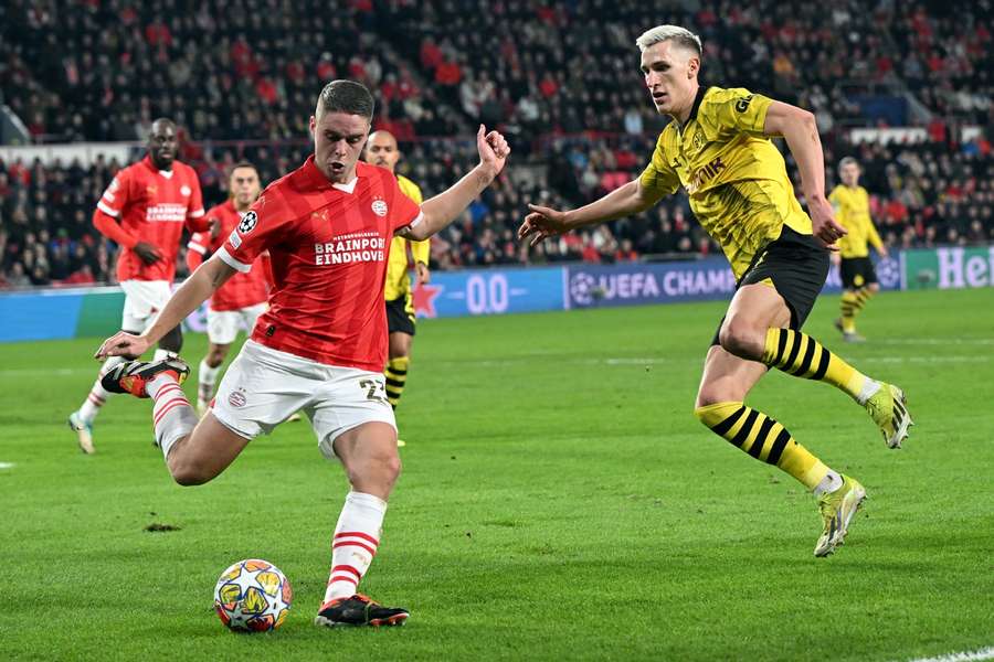 Joey Veerman behoort weer tot de wedstrijdselectie van PSV voor de wedstrijd tegen Dortmund