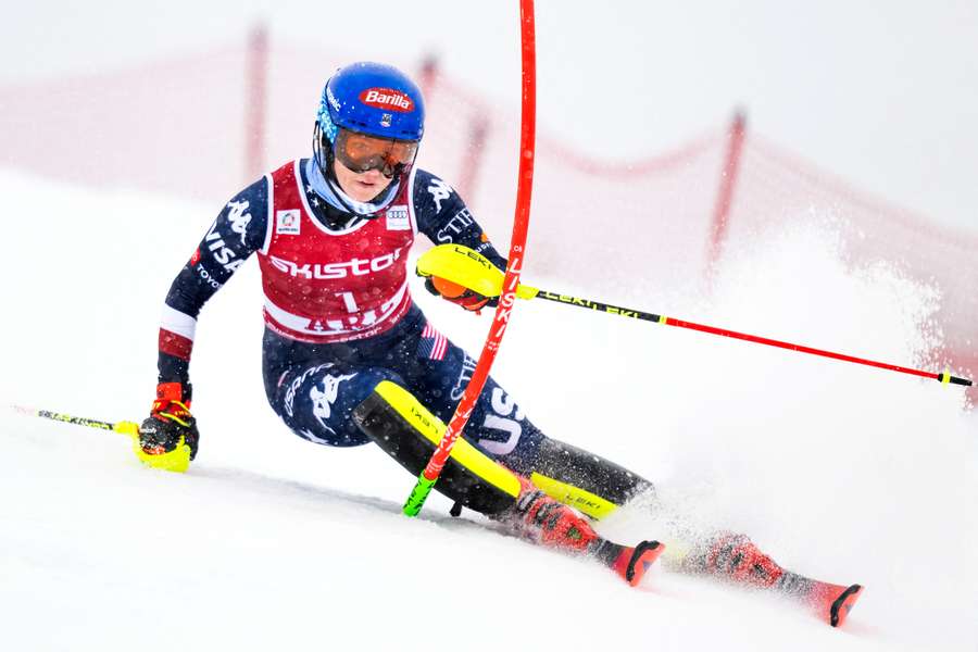Shiffrinová se postupně zbavuje psychického bloku.