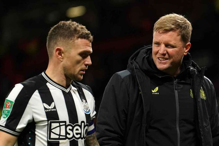 Trippier (L) en trainer Howe