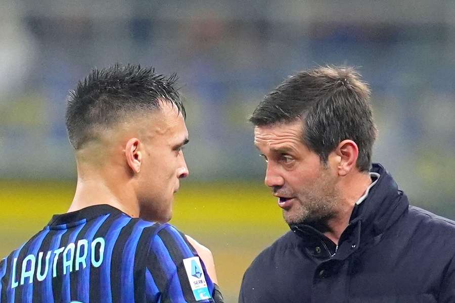 Lautaro Martinez și Cristi Chivu