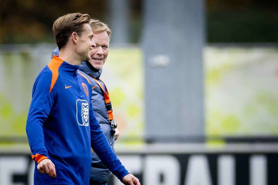 Koeman laat De Jong in een van twee komende interlands starten