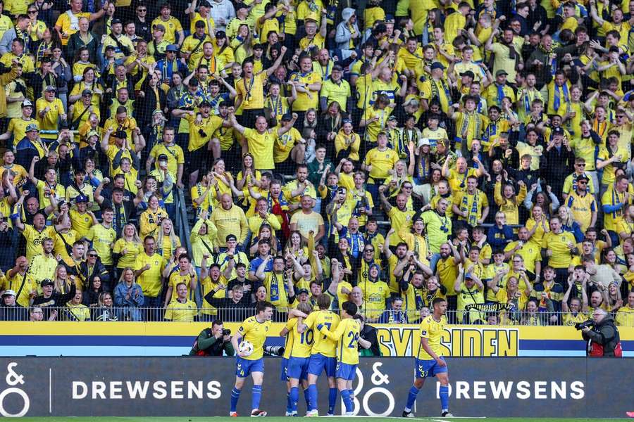 Brondby's fans Fukuda's goal Brondby's fans Fukuda's goal