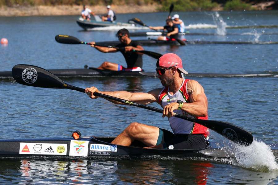 Fernando Pimenta parte para Paris motivado