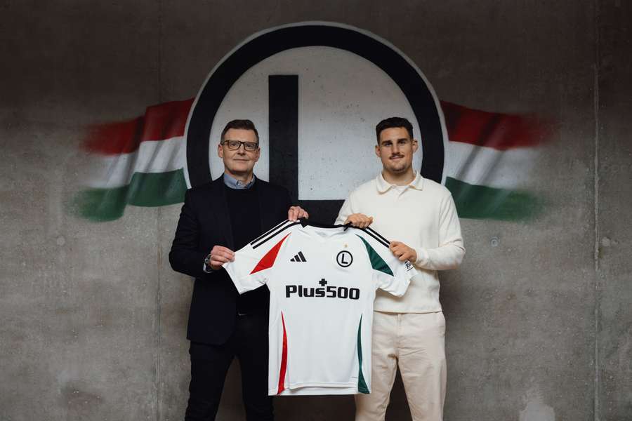 Ekstraklasa piłkarska - trener Legii: Szkurin jest innym napastnikiem niż Pekhart czy Gual