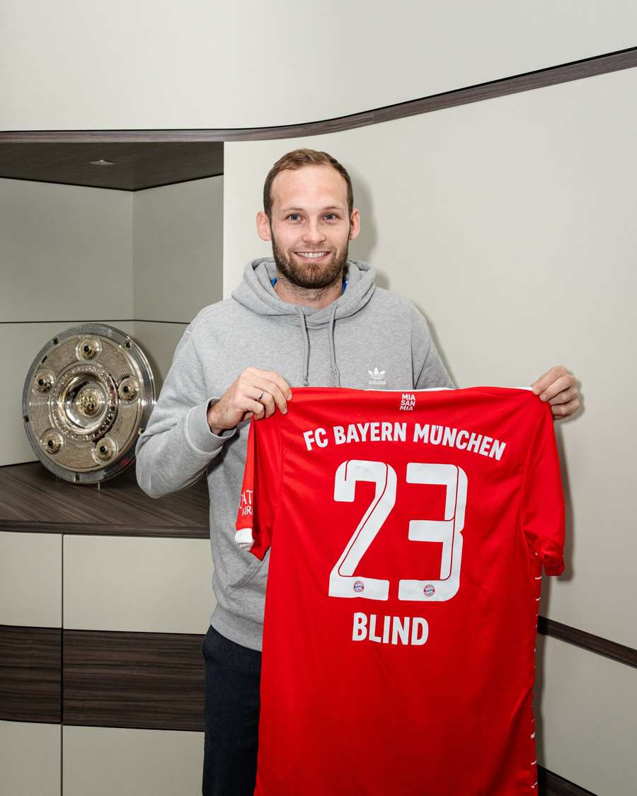 Daley Blind deixou o Bayern de Munique no final da última temporada