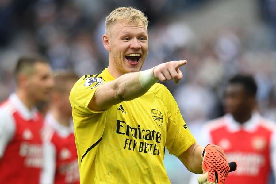 Internaționalul englez Aaron Ramsdale și-a prelungit contractul cu Arsenal