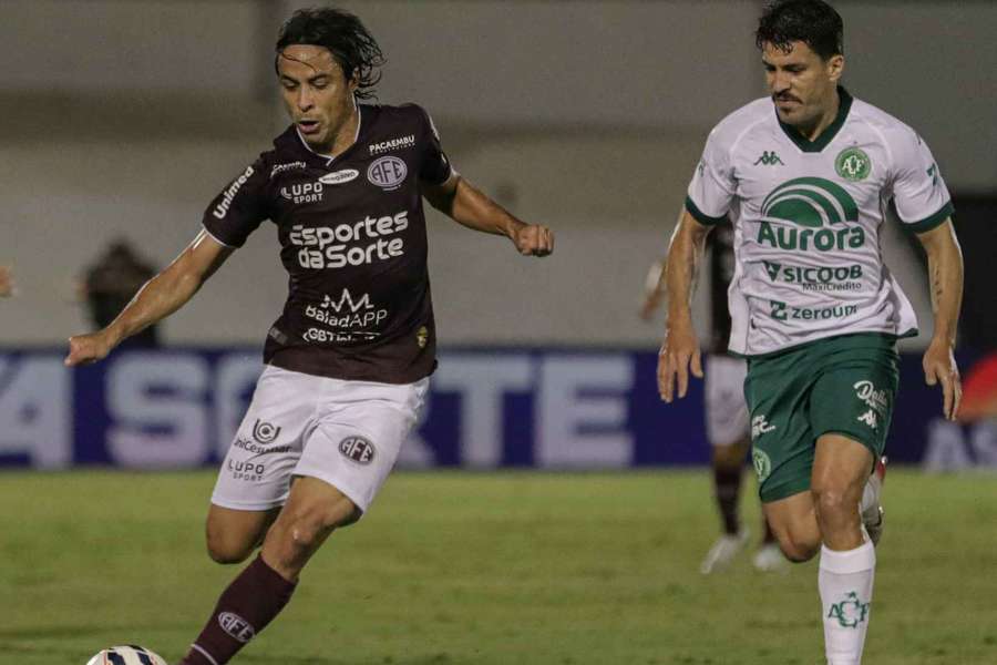 Chape venceu a terceira seguida