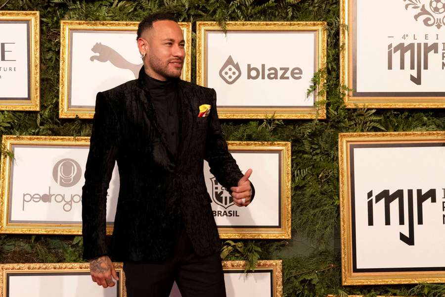 Neymar nie wróci do gry do końca roku: "Przeanalizujemy jego sytuację ponownie w styczniu"