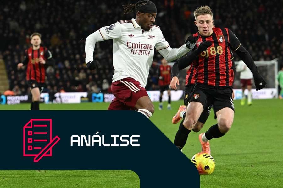 Noni Madueke, do Arsenal, diante de Adrien Truffert, do Bournemouth