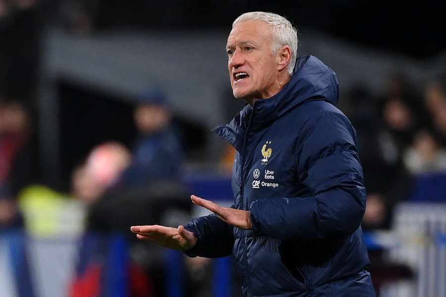 Deschamps pode realizar mudanças para duelo contra a Irlanda