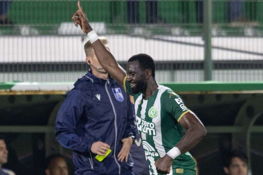 Bolasie fez o gol da classificação da Chapecoense contra o Botafogo