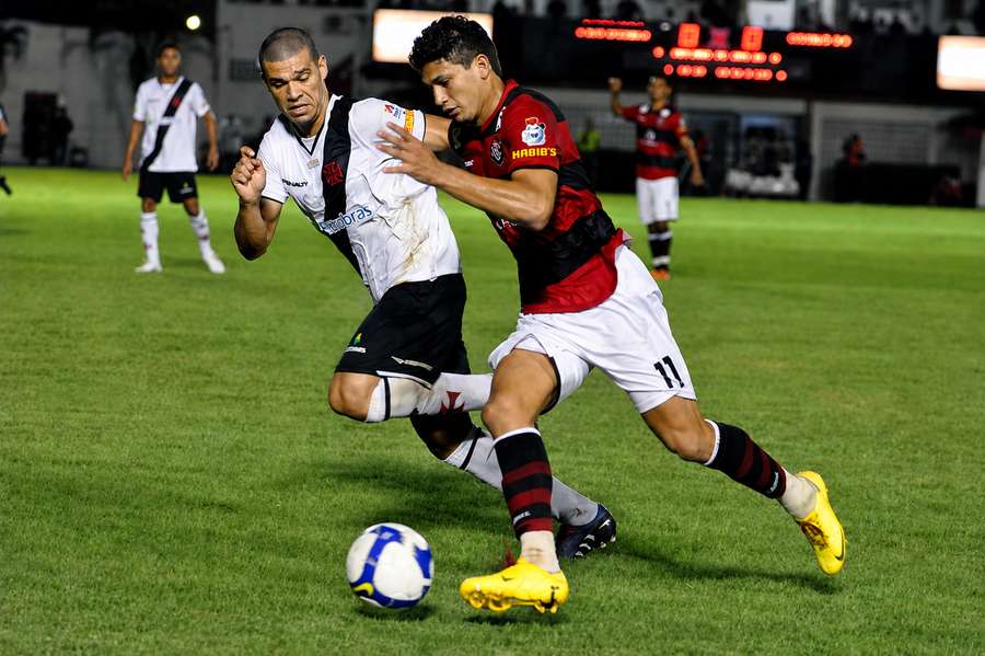 O Leão passou pelo Vasco há 16 anos