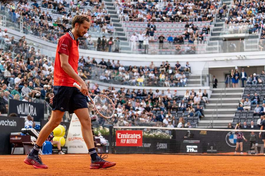 Daniil Medveděv triumf z předchozí sezony nezopakuje ani v Římě