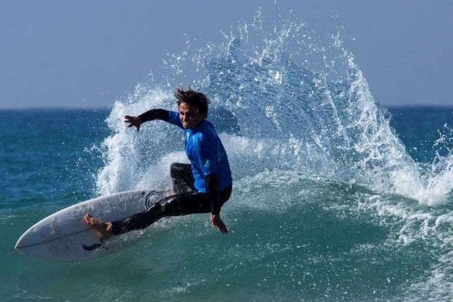 Associação Internacional de Surf mantém exclusão de russos