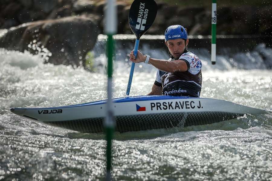 České úspěchy. Prskavec zářil a potřetí v kariéře ovládl SP, Fišerová skončila třetí