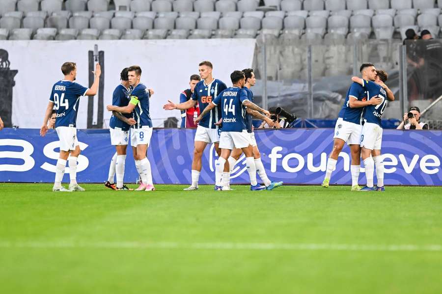Dynamo Kyiv win their penalty shootout in the Europa League first qualifying round. Dynamo Kyiv win their penalty shootout in the Europa League first qualifying round.