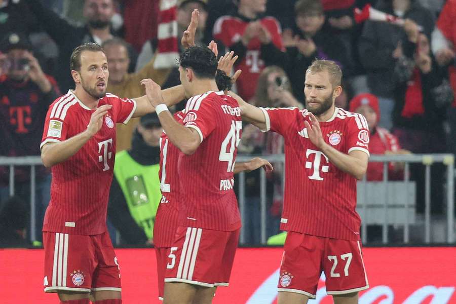 L'esultanza dei giocatori del Bayern L'esultanza dei giocatori del Bayern