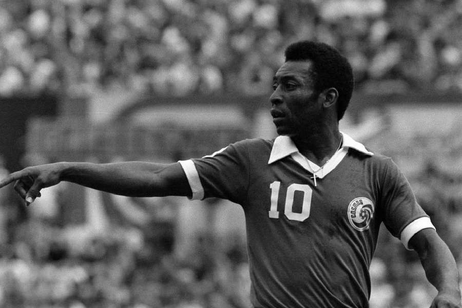 Pelé sous le maillot du Cosmos en août 1977.