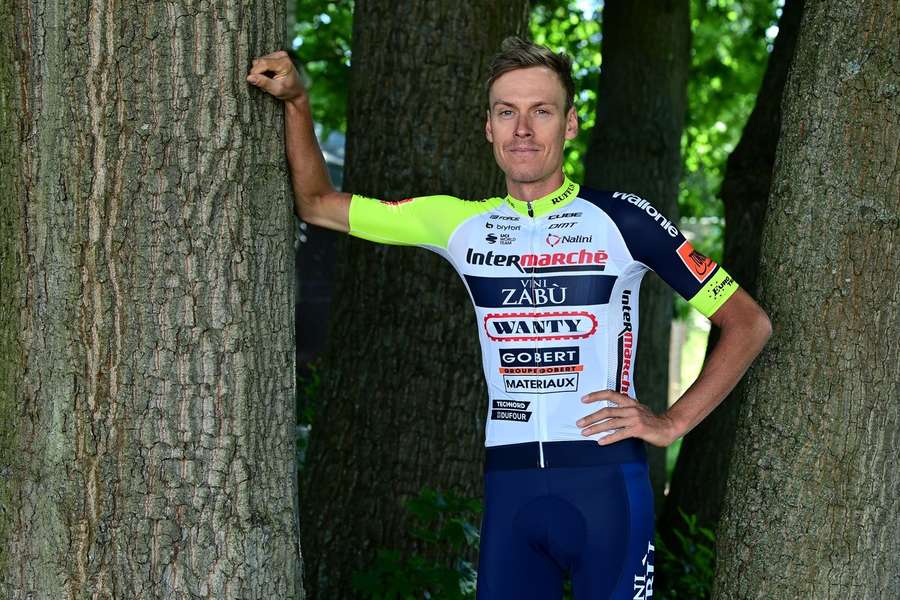 Odměna za úspěšné Giro. Cyklista Hirt mění dres, v Quick-Stepu potká krajana Černého