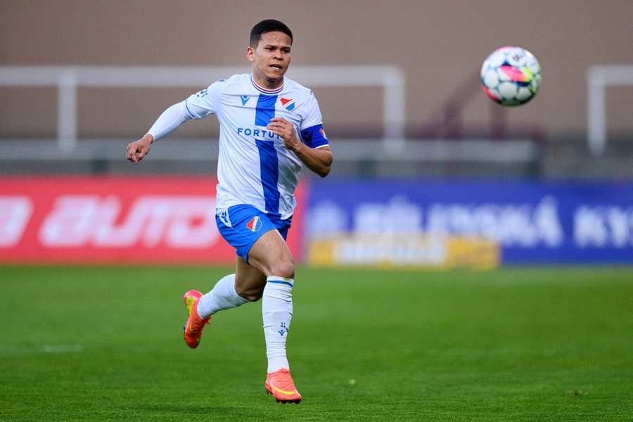 Další hrozba pro Baník. Egypťané se vrátili pro Ewertona, do Ostravy přiletěla nabídka