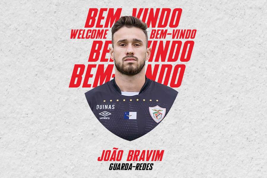 João Bravim oficializado no Santa Clara