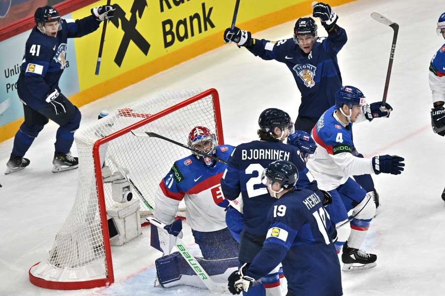 Slovensko podalo proti Fínsku dobrý výkon, ale na body to nestačilo.