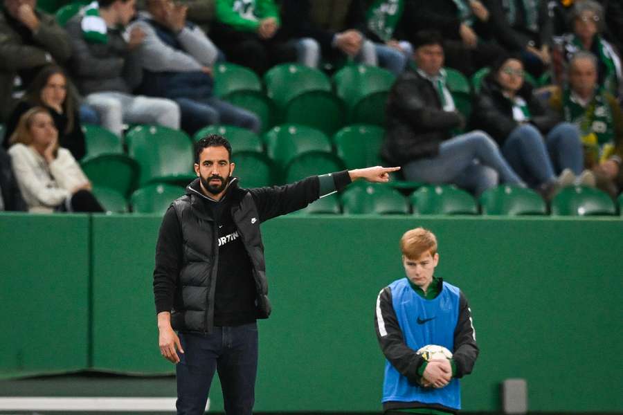 Rúben Amorim: "Andamos a falhar os golos fáceis e a marcar os difíceis"