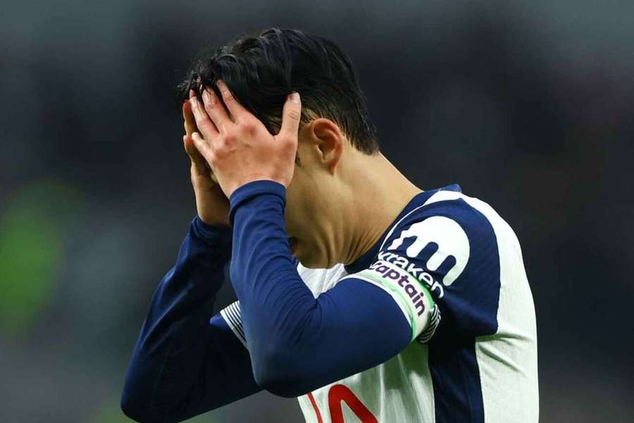 Son lamenta derrota em casa do Tottenham para o Ipswich Town