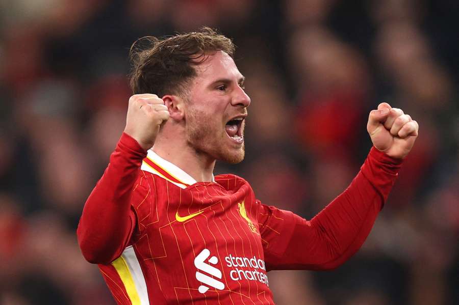 Mac Allister marcou um dos gols do Liverpool na partida