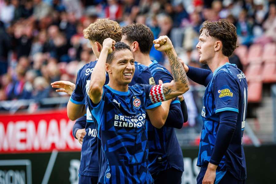 Mauro Junior celebrates his goal against FC Utrecht Mauro Junior celebrates his goal against FC Utrecht
