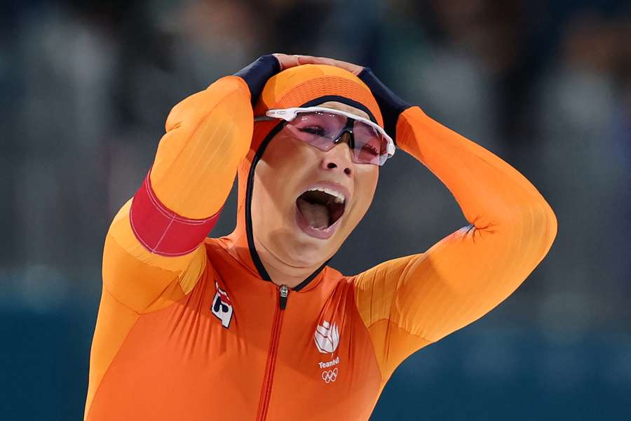Jutta Leerdam świętuje pobicie olimpijskiego rekordu na 1000 m